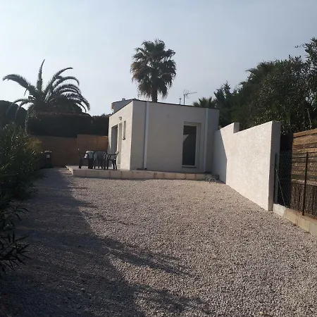 Le Cube Cassiopee Holiday home *