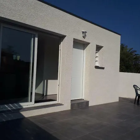 Le Cube Cassiopee Holiday home *