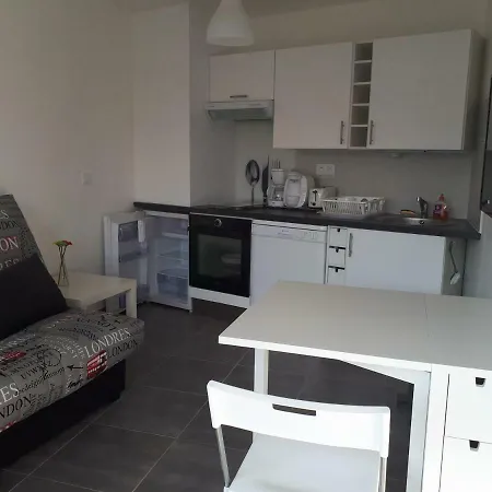 Holiday home Le Cube Cassiopee *